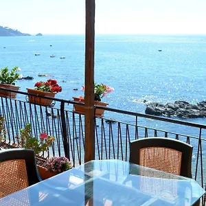 Teocle Guest house