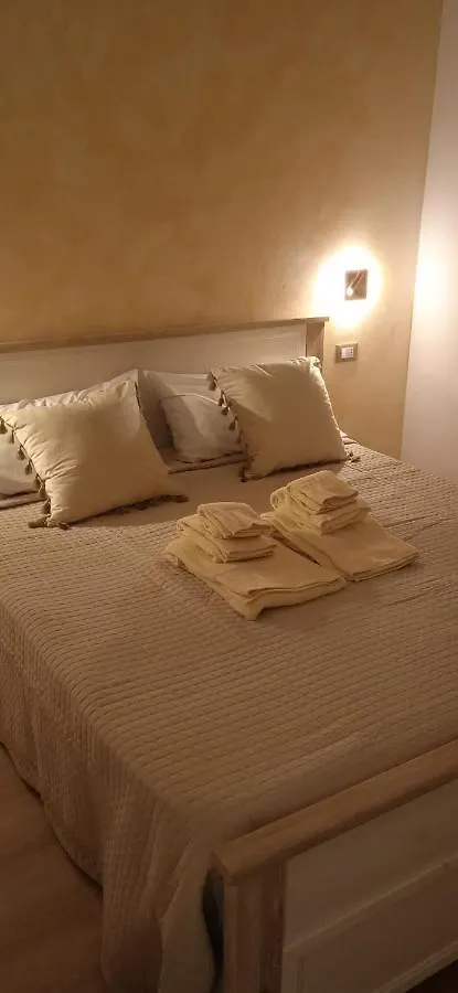 Donna Sicilia Hotel Giardini Naxos 0*,